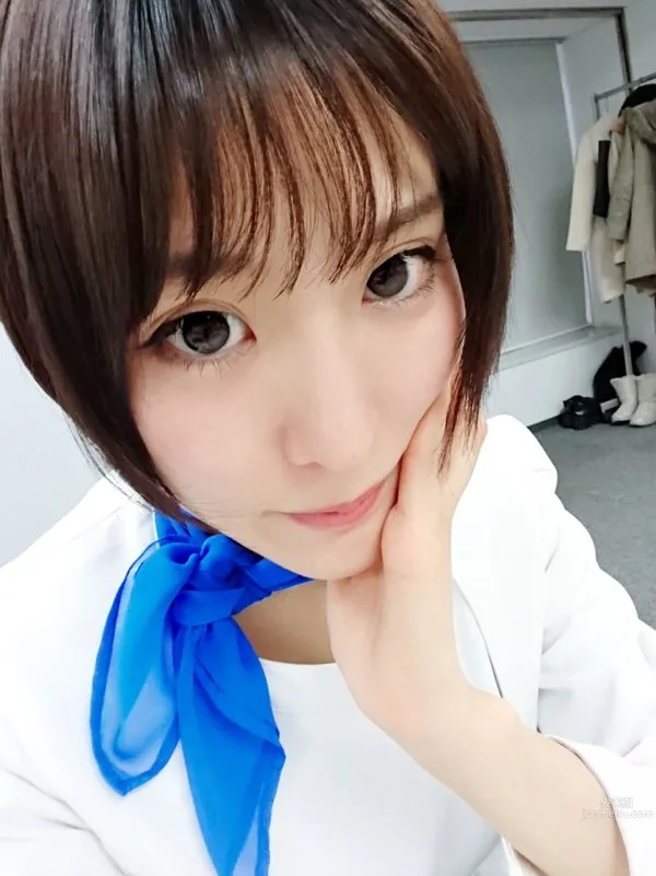 Yumi Asahina - Spiritual Short-Haired Coser with a Great Figure photo 12