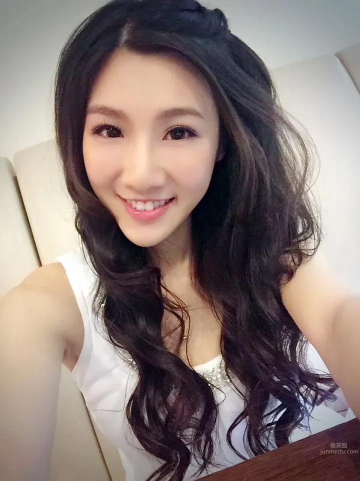 格格(呂甄格)- 開朗女大生好正的牙醫小護士 21
