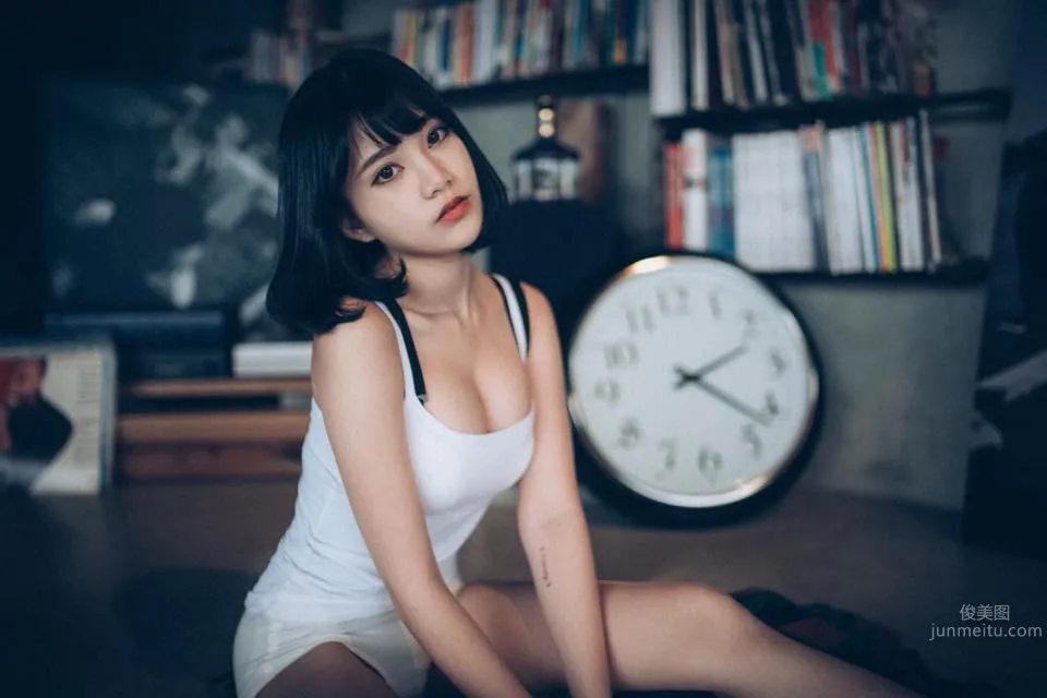 Li You: Uriko photo 11