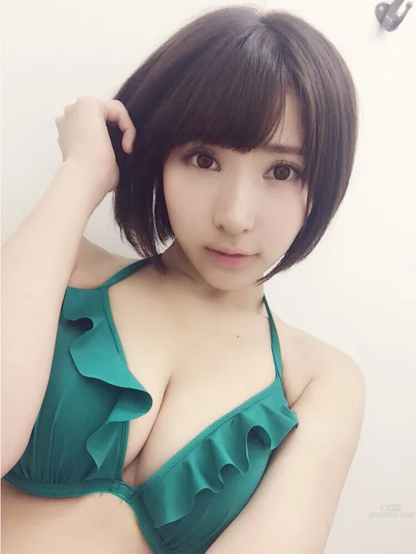 桐生美希- 短发美人私房照_10