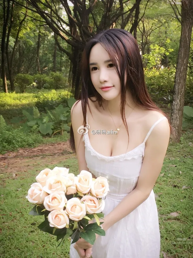 琳琳ailin(黄锦琳)- 斗鱼俏皮女主播_0