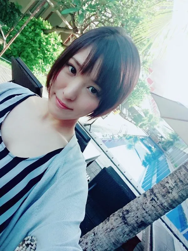 Yumi Asahina - Spiritual Short-Haired Coser with a Great Figure photo 4