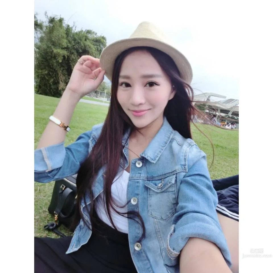 小安柏Amber- 超正的长腿美女_7