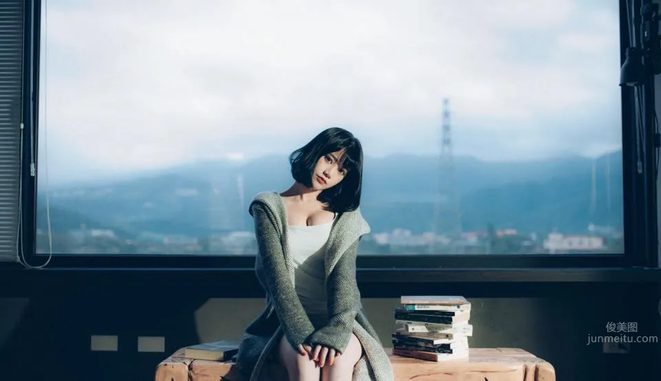 Li You: Uriko photo 3