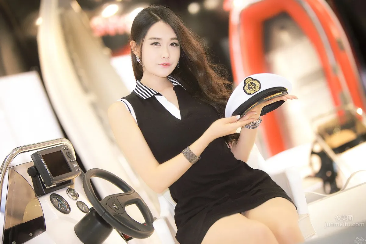 殷夏榮(은하영)- 南韓人氣車模美腿寫真 40