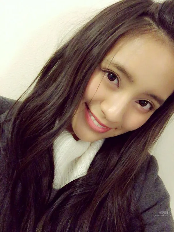 Yui Okada - Private Photos photo 7