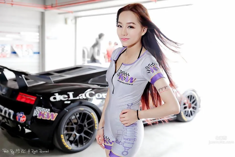 小安柏Amber- 超正的长腿美女_13