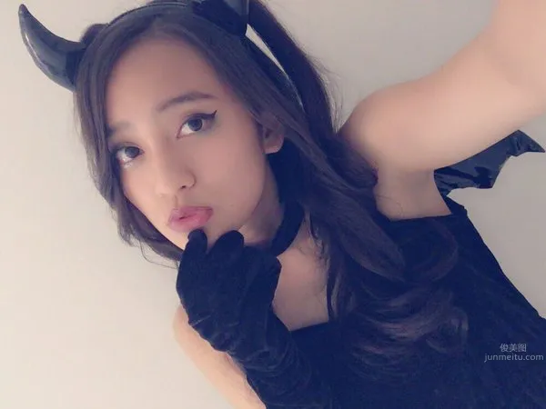 Yui Okada - Private Photos photo 11