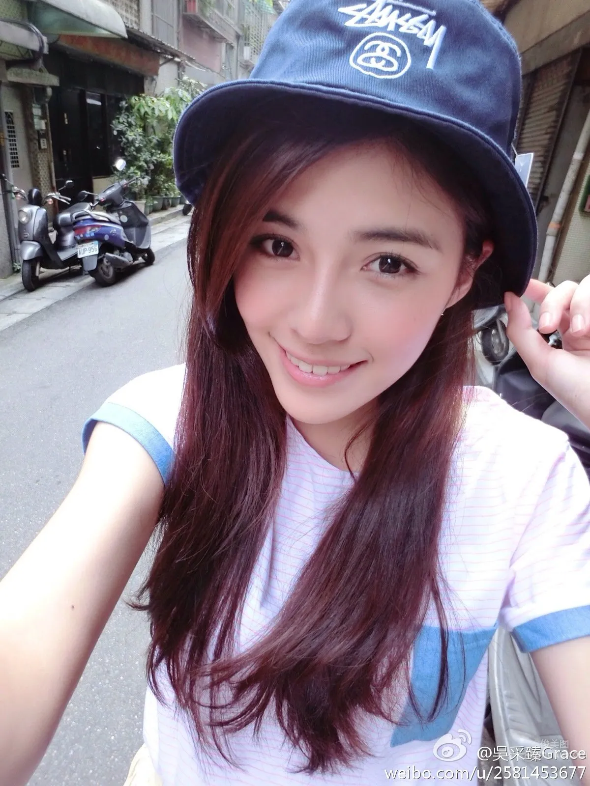 Grace Wu: Photo Set 2024 photo 25