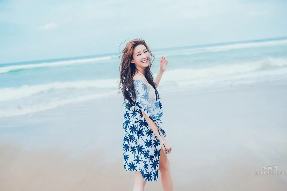 Tumei Wusami, Quirky Long-Legged Model Beauty photo 4