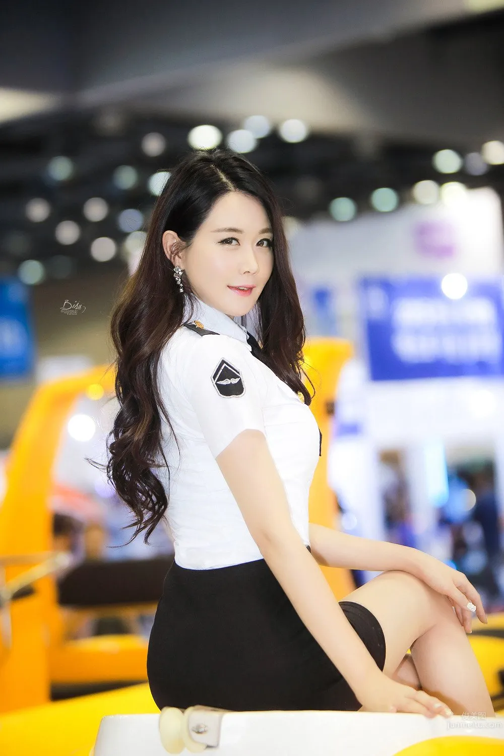 殷夏榮(은하영)- 南韓人氣車模美腿寫真 47
