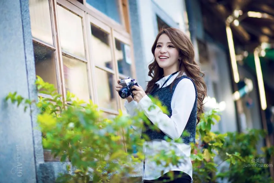Lina Una Lee - Taiwan First University of Science and Technology High Beauty School Flower photo 3