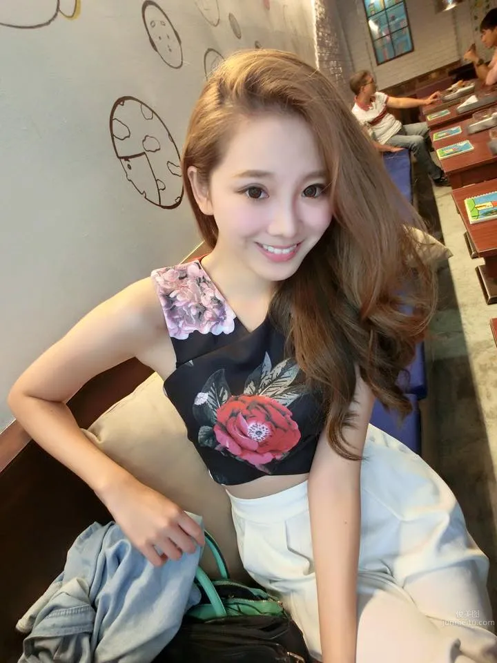 鋇鋇(黃鋇铢)- 好甜美的九頭身美少女冠軍正妹 2
