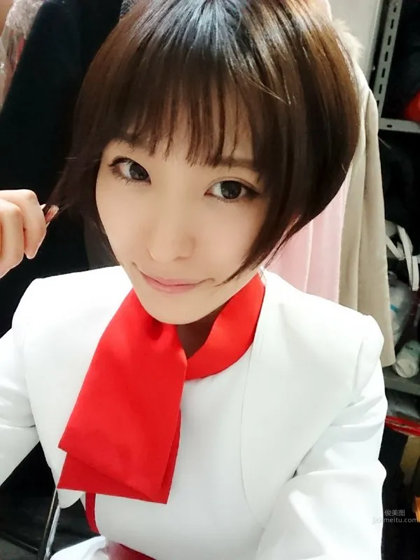 Yumi Asahina - Spiritual Short-Haired Coser with a Great Figure photo 13
