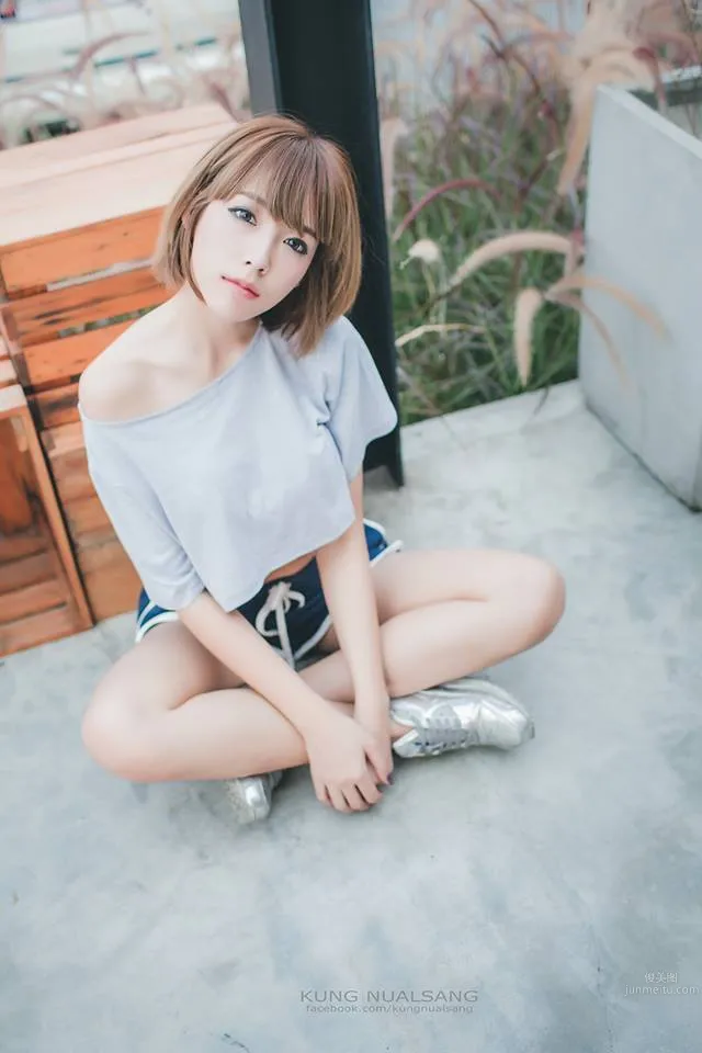 MayTal(Soraya Suttawas)- 身材爆好的開胸衣泰國美人 46