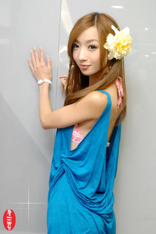 芳小如(古芳如)- 中印混血舉牌女郎 11