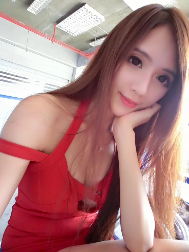 子涵Renee(翁子涵)- 大鵬灣最正長腿美模 2