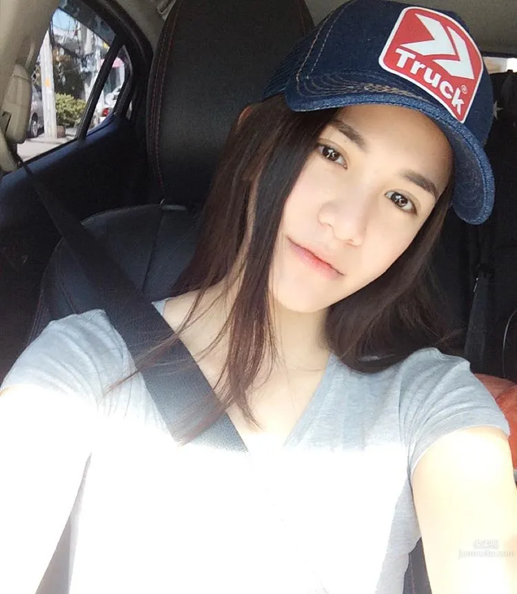 Nathapatsorn - Top-Notch Thai Super Beauty Singer photo 9