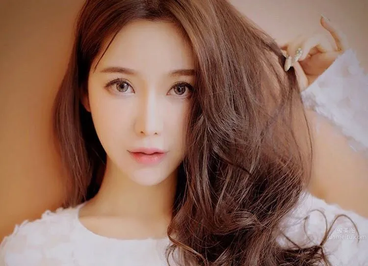 Qu Jiaye: Gaia photo 1