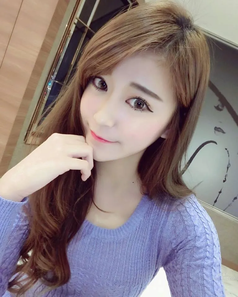 Min Min - Super Cute Big-Eyed McDonald's Long-Legged Store Beauty photo 12
