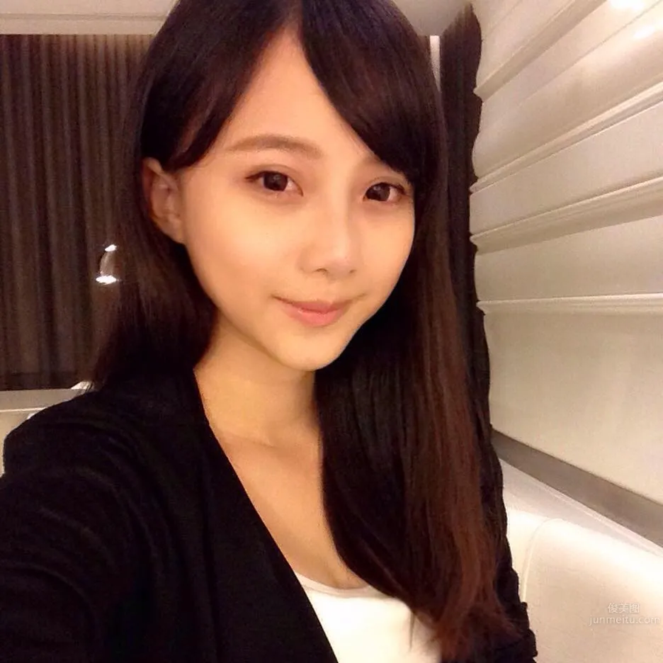 Liu Fangxuan - Looks Like Risa Sasaki! The MRT Girl Who Got Pushed to the Top on PTT Beauty Board photo 3