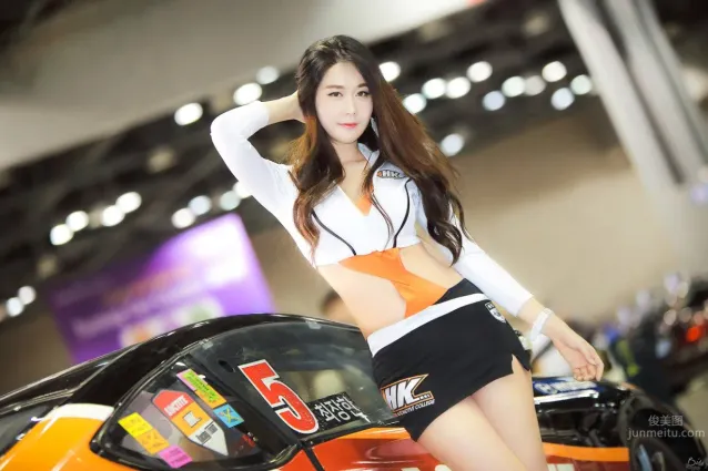 殷夏榮(은하영)- 南韓人氣車模美腿寫真