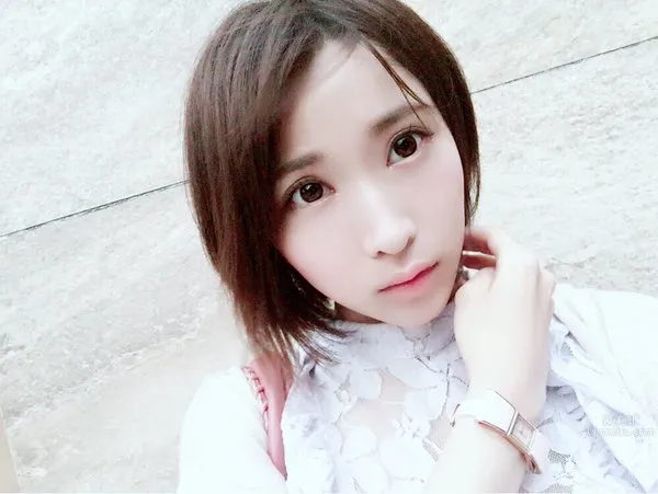 桐生美希- 短发美人私房照_4