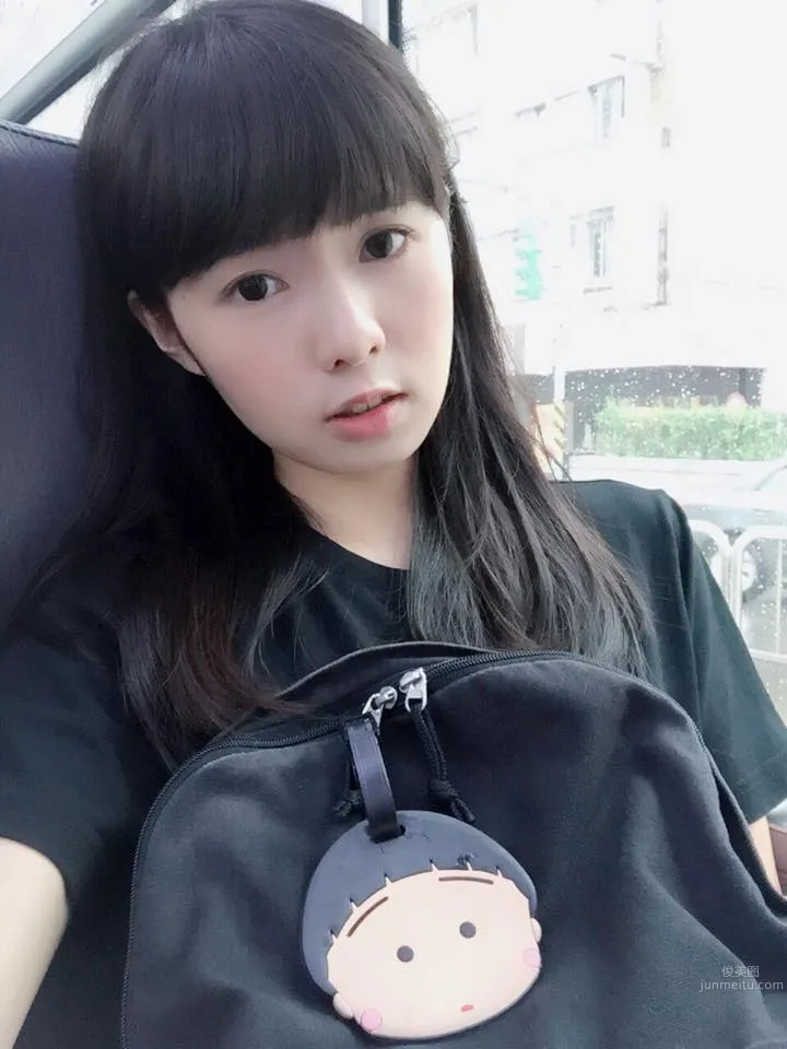 Dewi Chien, High-Face-Value Oxygen Beauty photo 6