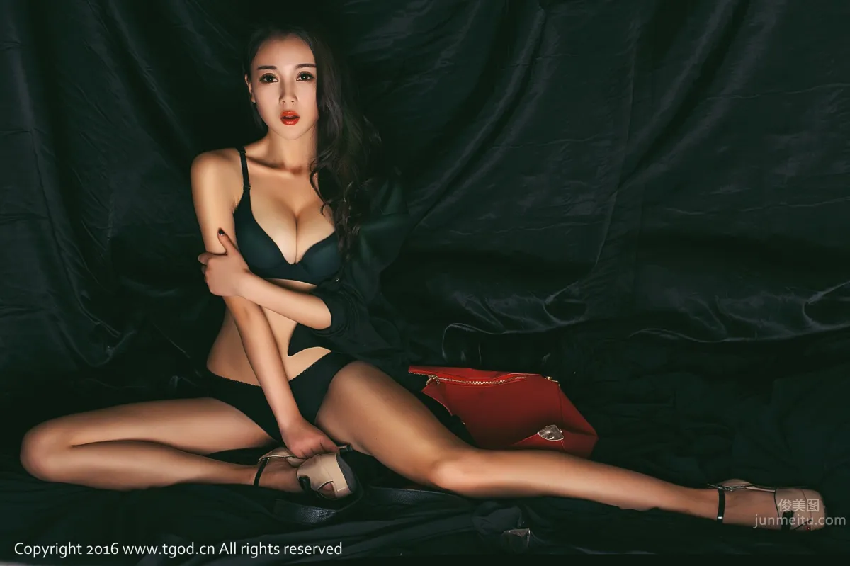 赵小米Kitty- [TGOD推女神] 怦然心动 ~_8