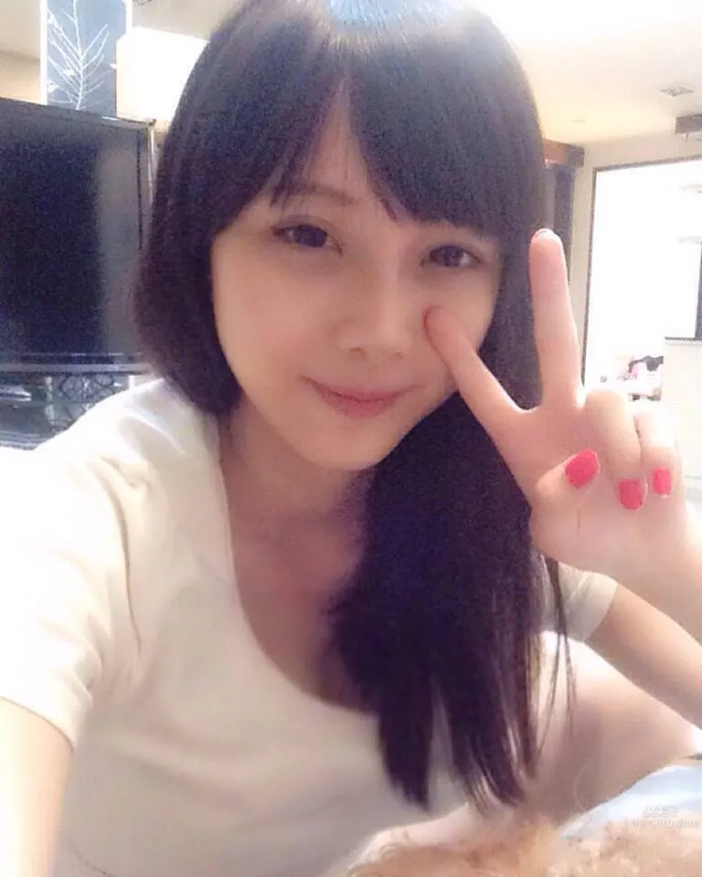 刘坊萱- 神似佐佐木希！PTT表特版被推爆的捷運妹子_12