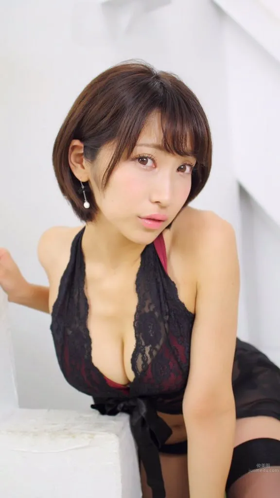 桐生美希- 短发美人私房照_30
