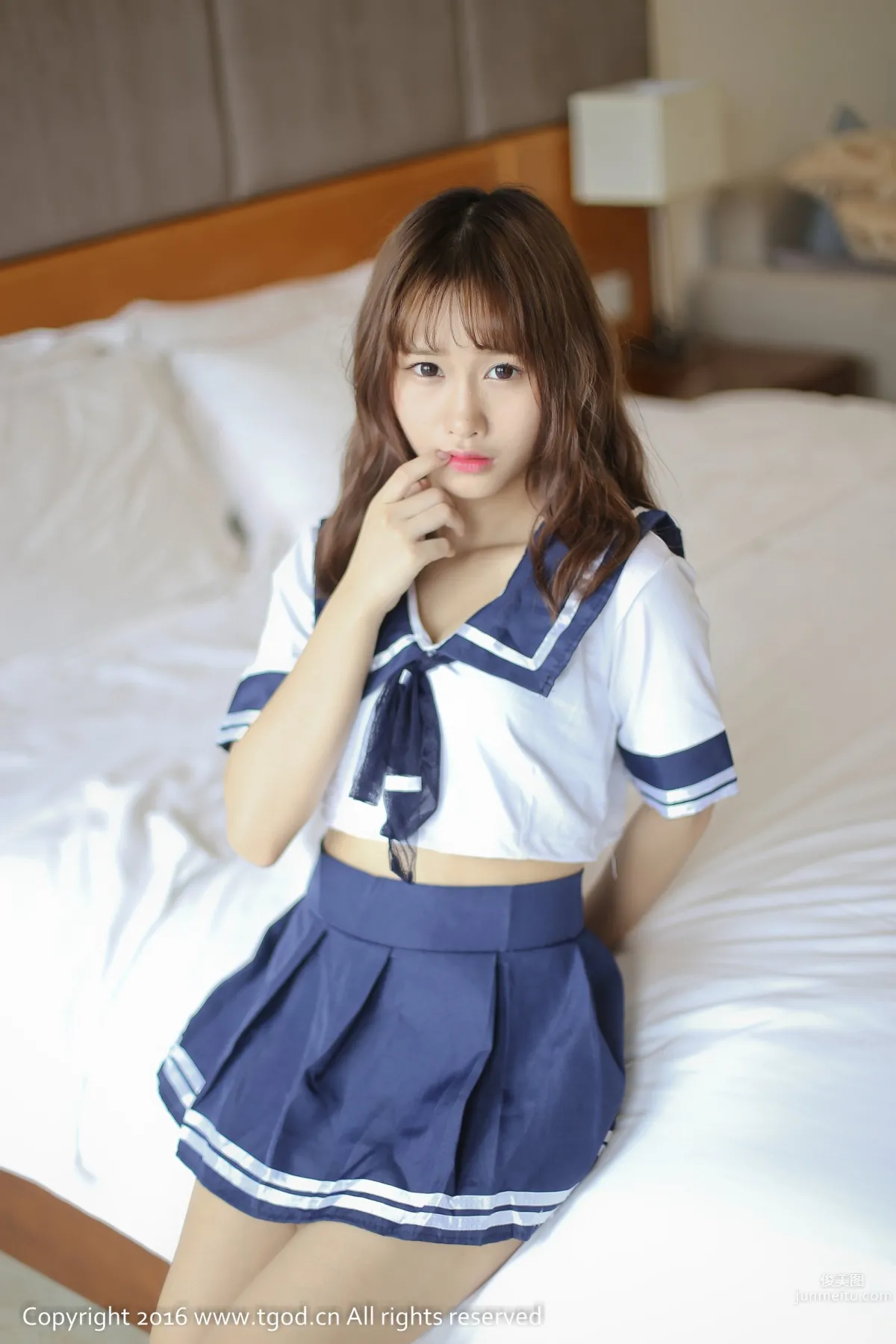 itt Nika - Playful and Cute Student Style photo 3