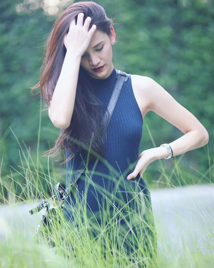 Nathapatsorn - Top-Notch Thai Super Beauty Singer photo 7