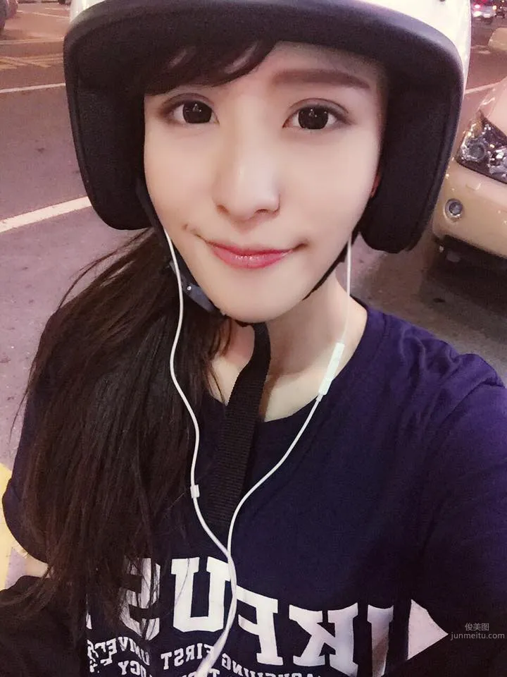 Lina Una Lee - Taiwan First University of Science and Technology High Beauty School Flower photo 12