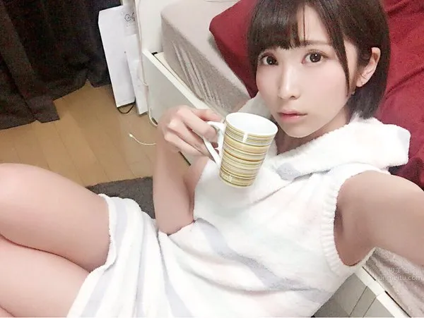 桐生美希- 短发美人私房照_7