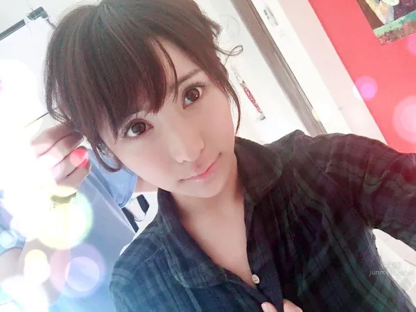 桐生美希- 短发美人私房照_21