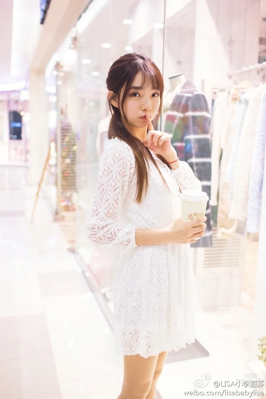 小李丽莎LISA- 萌系骨精灵美艳女神写真_28