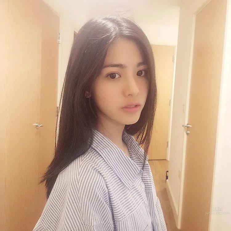 la_lavenda- 素顔女神私房照 25
