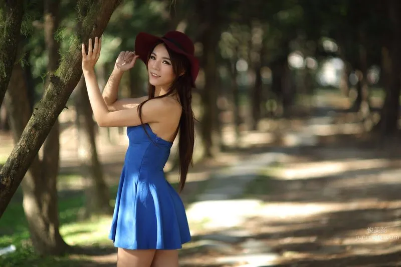 Lin Sijia: Revy photo 28