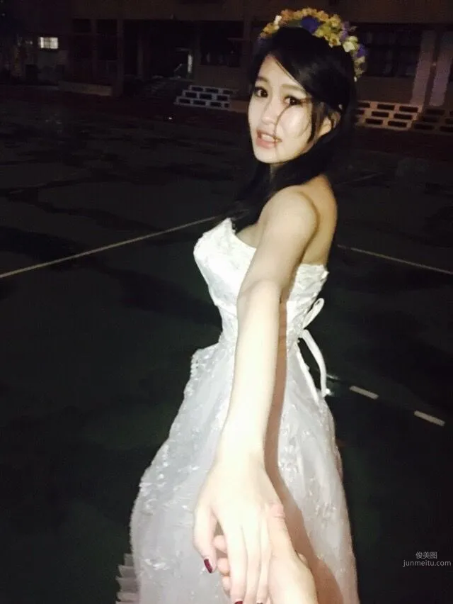 李思瑾Mayer- 32F身材的女主播 7