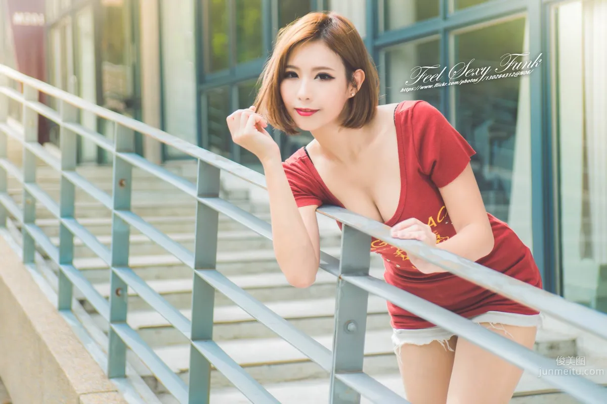 Sylvia小希- 短發美人戶外寫真 3