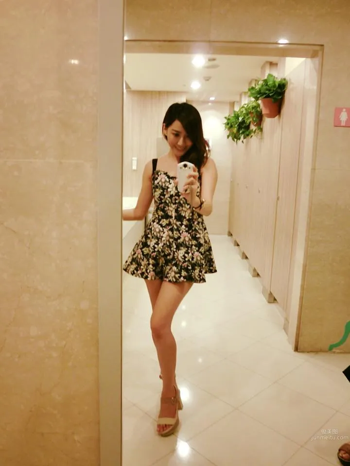 鄭詩璇- 超正實踐畢業季表特月曆美女 30