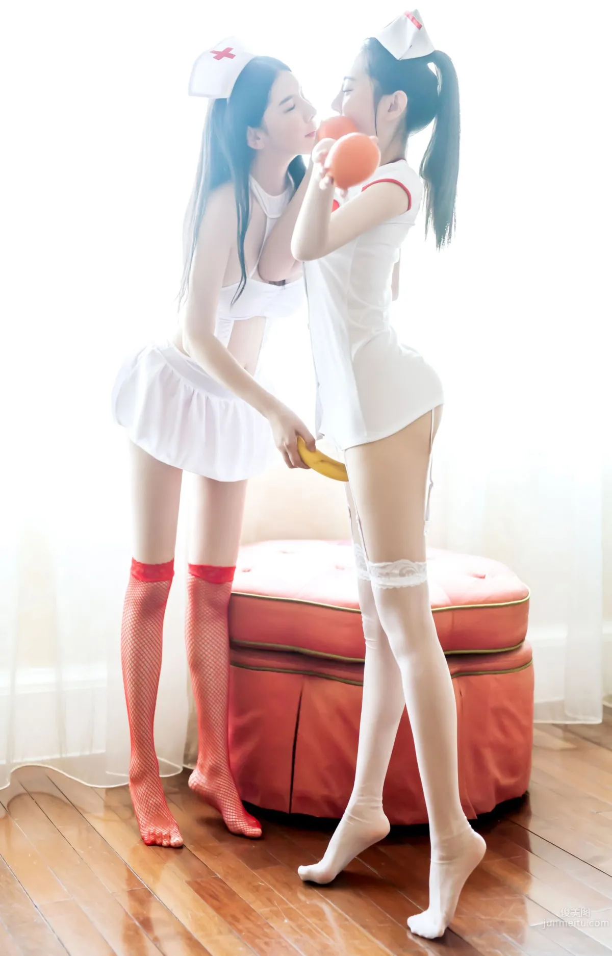 Li Lisha - [TuiGirl] Monthly Images Issue 72, Nurse Sisters photo 14