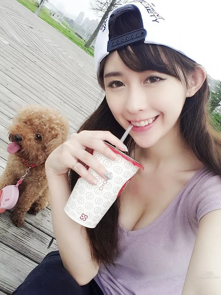 Zhang Daibi - Shih Hsin University Sweet D-Cup Hot Girl Private Shoot photo 19