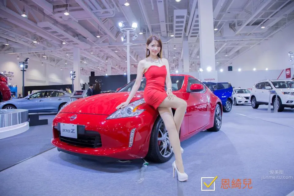 恩齐儿(恩绮儿)- 容貌和身材都超犯规的理工科美人_10