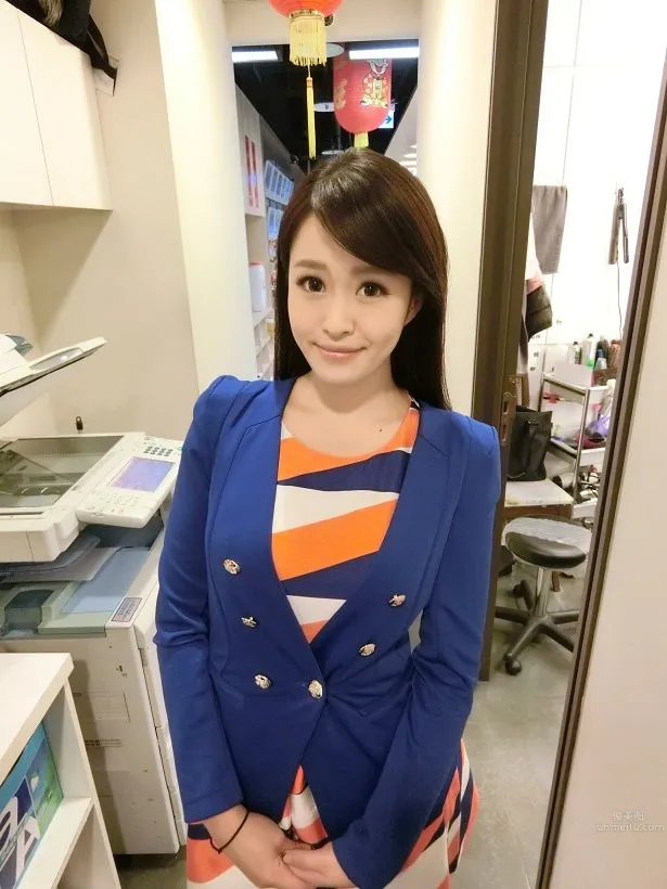 李思瑾Mayer- 32F身材的女主播 2
