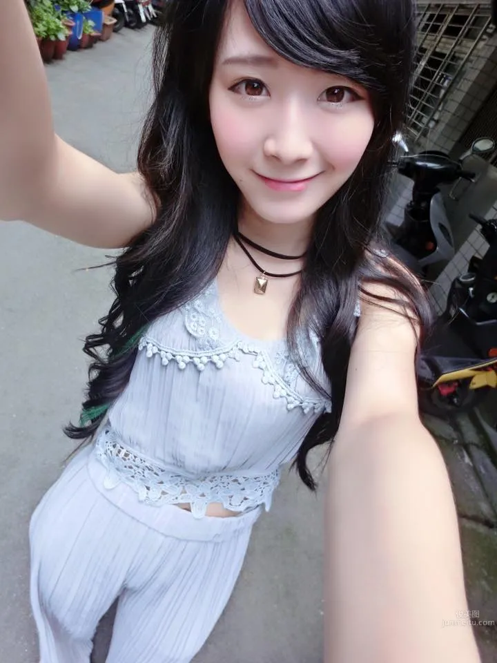 陸子玄- 嬌小玲珑的外拍主播 10