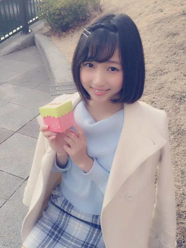 木下綾菜- 正統派美少女私房照 19