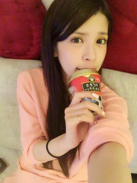 坂口杏裡- 天然美人維特生活照 7