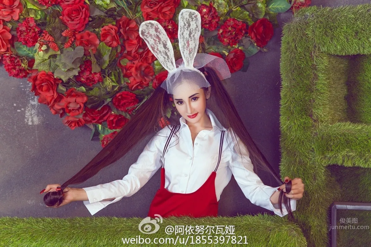 阿依努爾瓦娅- 微博私房寫真 6